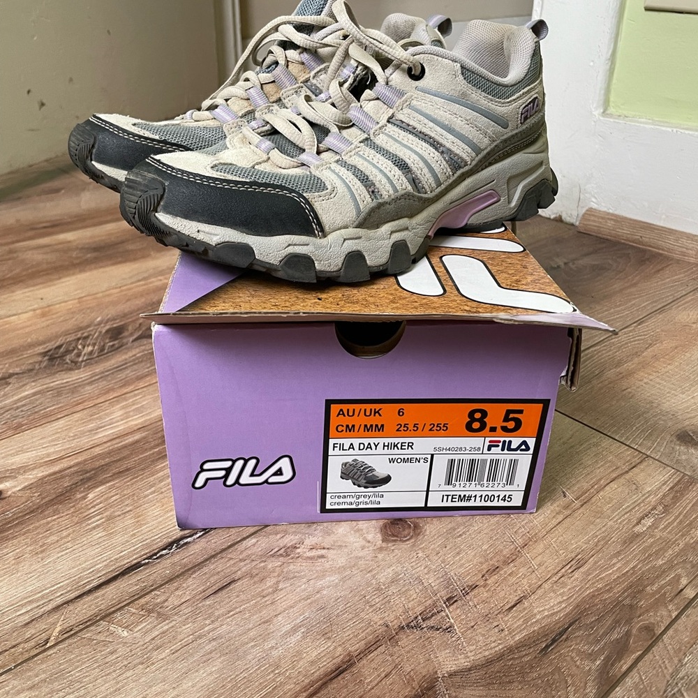 Fila Women's Athletic Shoes - Gray and Black